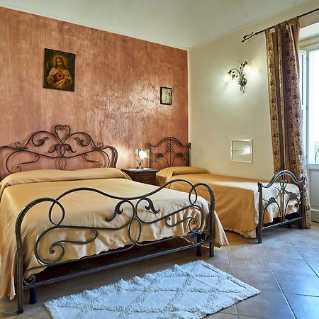 Agriturismo Conte Ruggero Centuripe Exterior foto